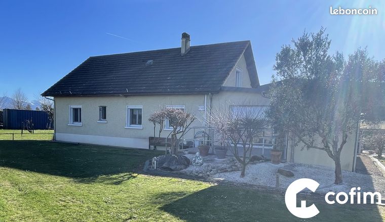 Propriété 8 pièces 168 m²
