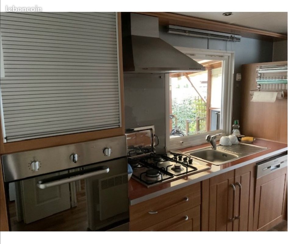 Mobilhome bord de lac (image 7)