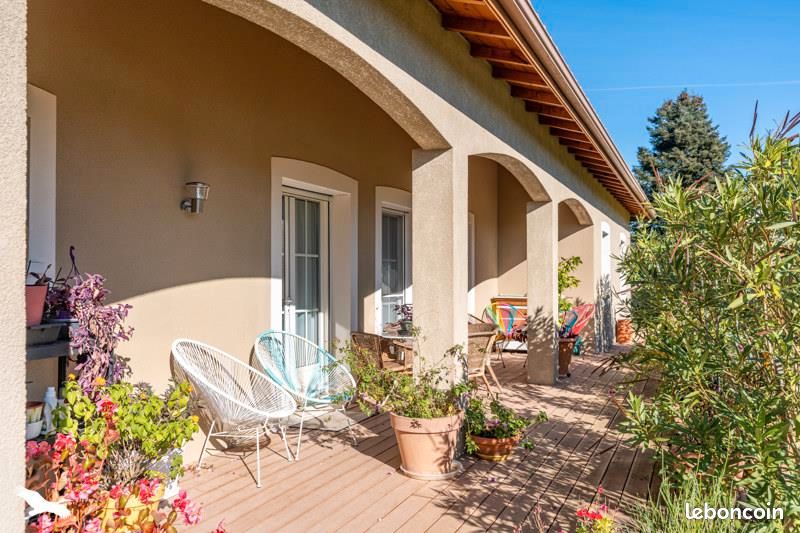 Maison 4 pièces 134 m² · à Casteljaloux · 134 m² · 399 000 €