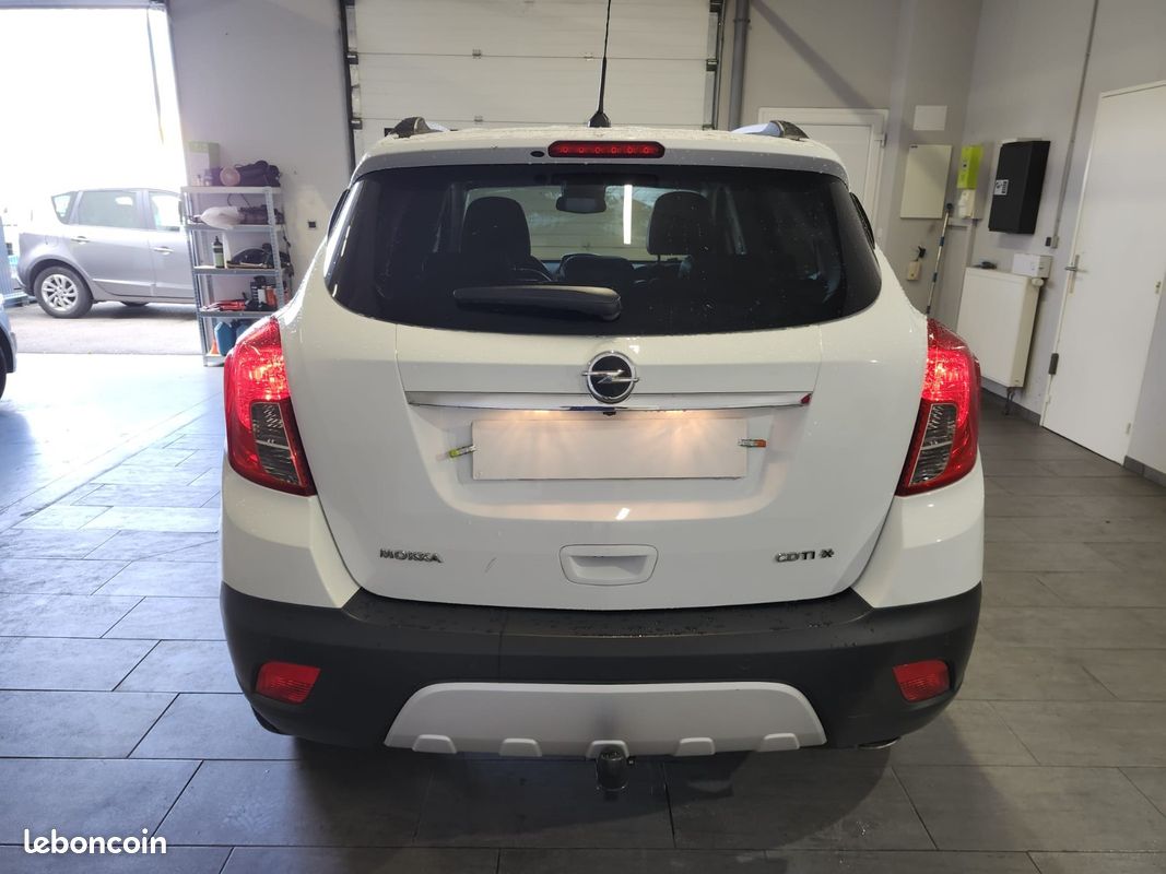 Opel MOKKA 1.7 CDTI 130ch Cosmo Pack ecoFlex 4x4 (image 6)