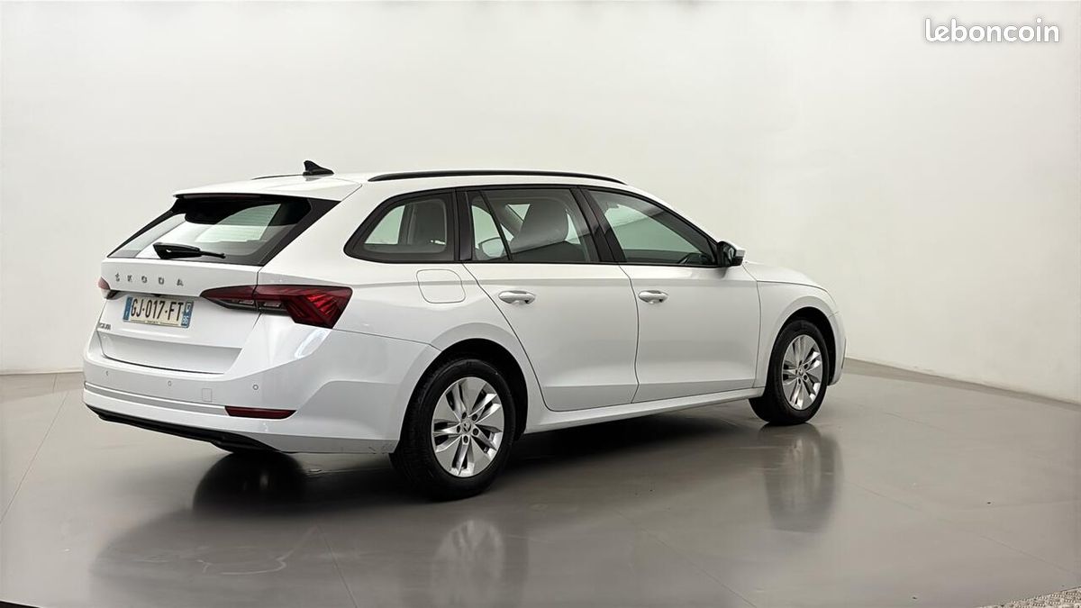 Skoda Octavia COMBI 2.0 TDI 150 DSG7 Business TVU (image 5)