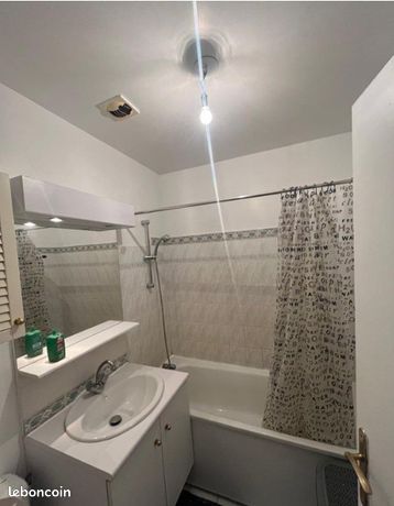 Studio 1 pièce 30 m²