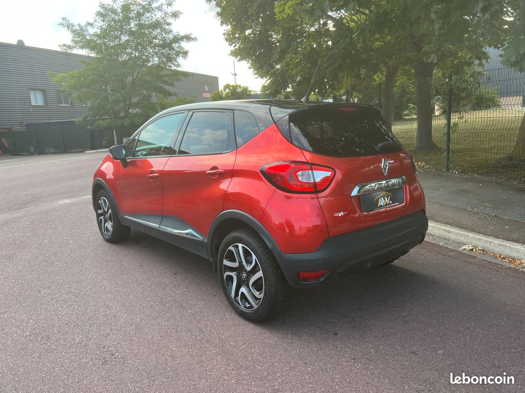 Renault captur intens 1.2 tce 120 ch bvm6 essence (image 3)