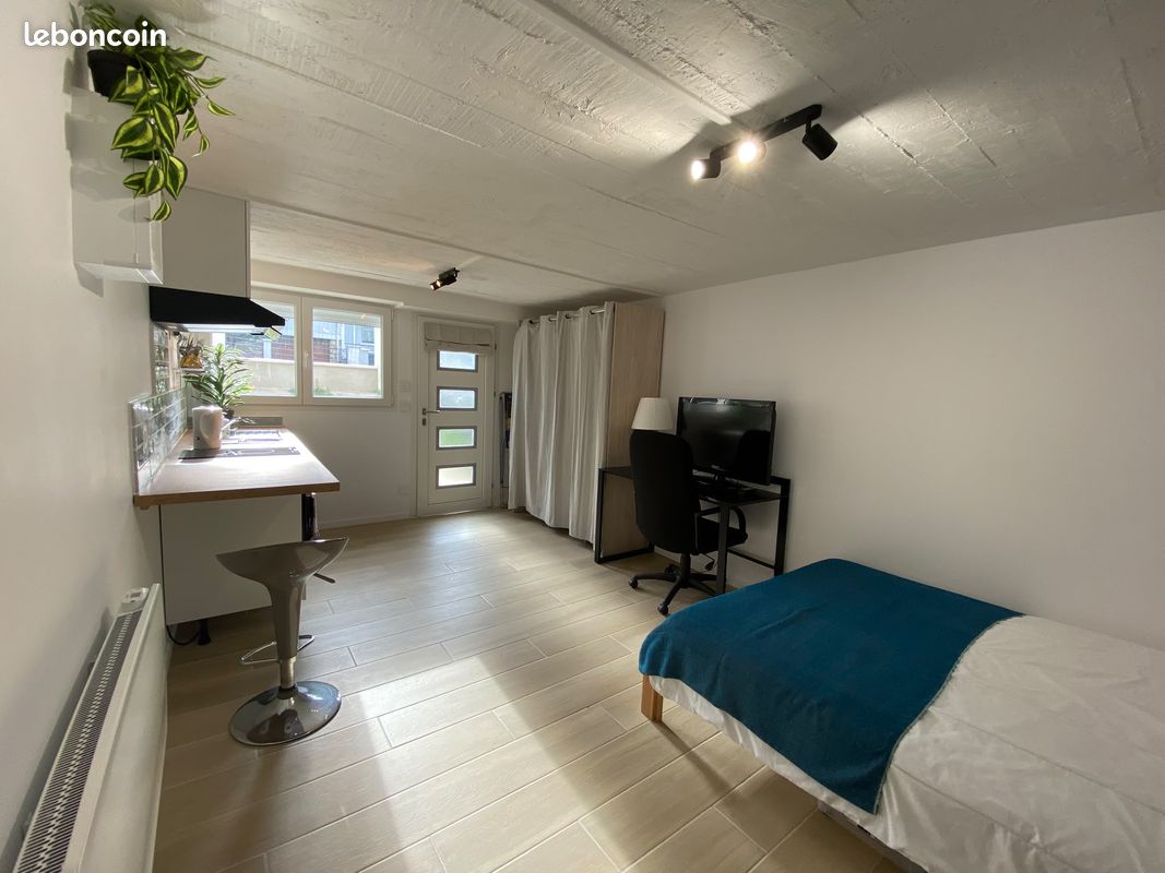 Appartement 1 pièce 21 m² · à Antony · 21 m² · 890 €/mois