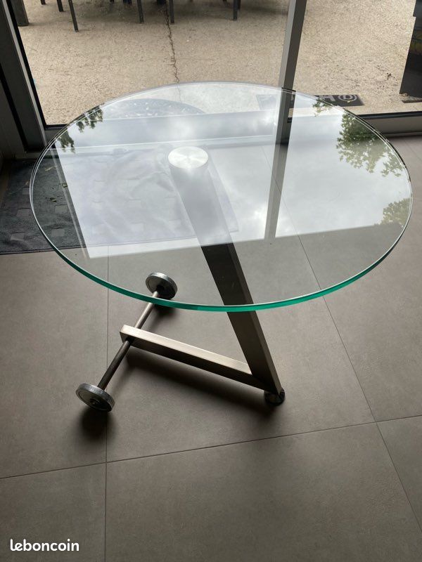 Guéridon en verre (image 1)