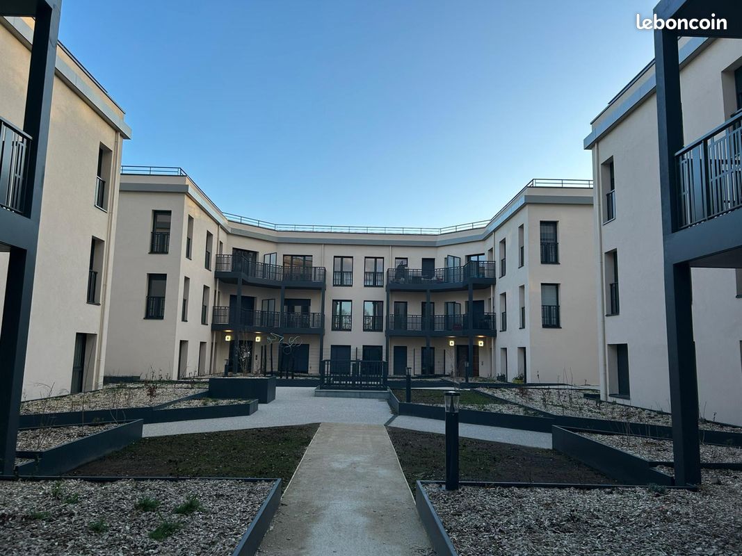 Appartement 3 pièces 63 m² · à Jouy-en-Josas · 63 m² · 263 200 €
