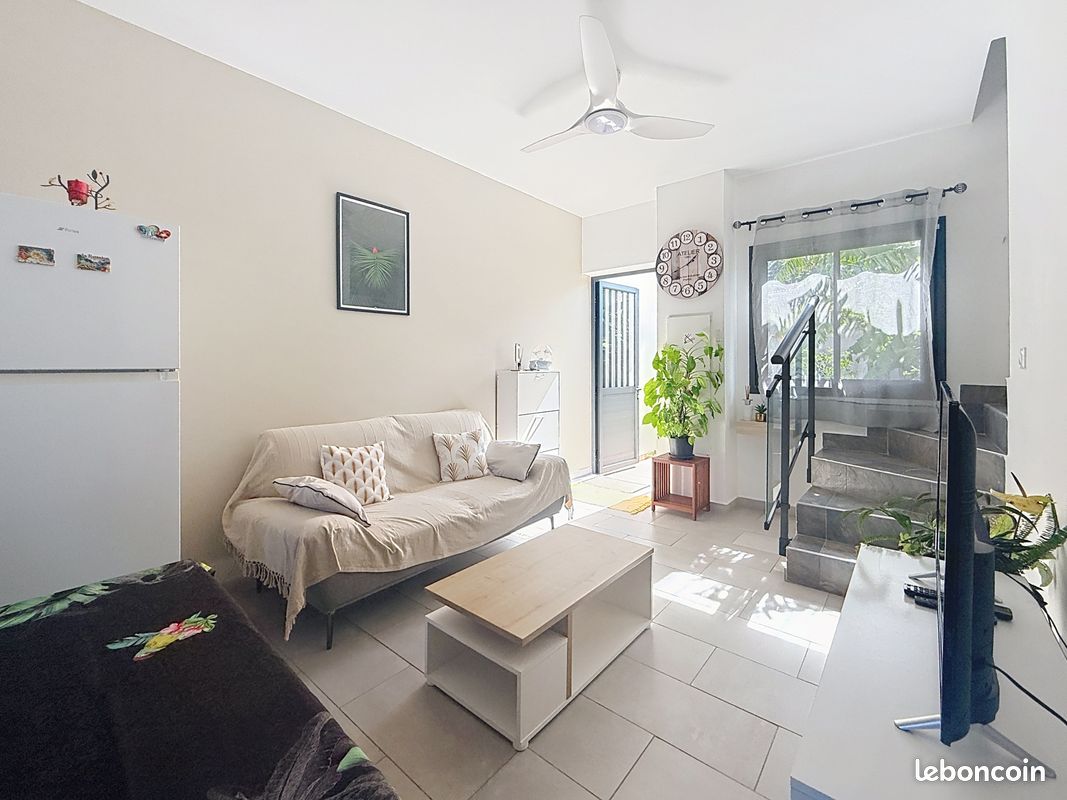 Appartement 4 pièces 83 m² · à Saint-Philippe · 83 m² · 990 €/mois