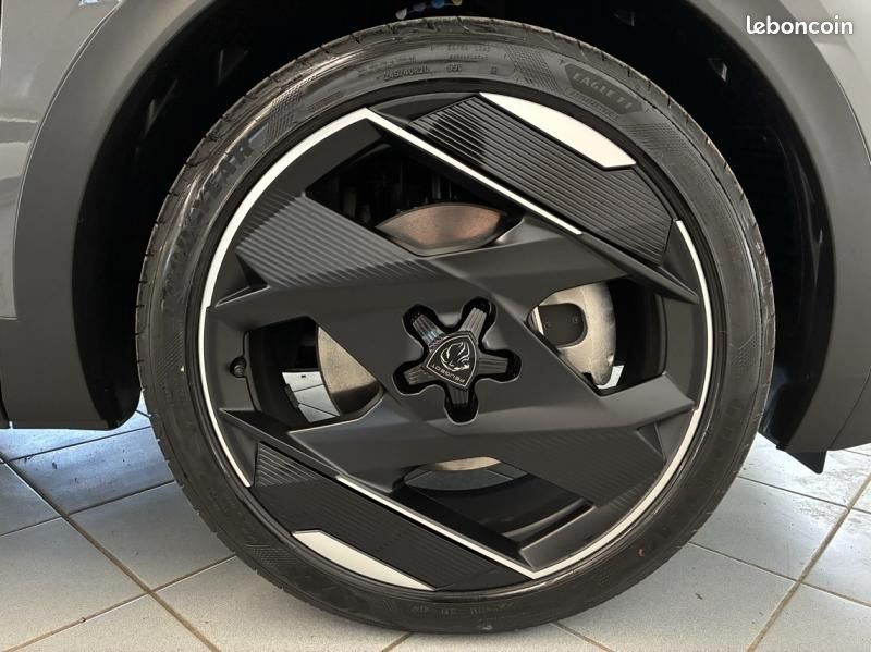 Peugeot 408 Plug-in Hybrid 240ch GT Exclusive e-DCS7 (image 9)
