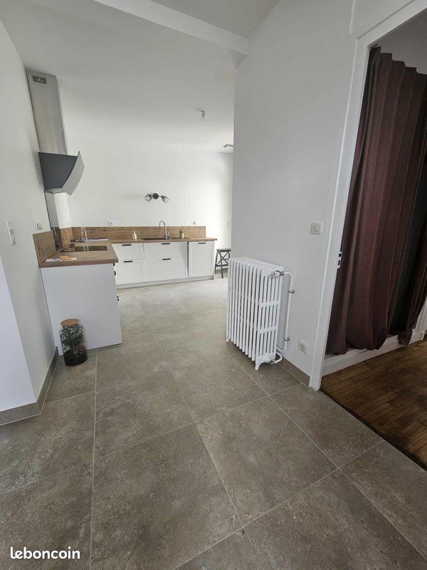 Maison 4 pièces 160 m² · à Angoulême · 160 m² · 1 250 €/mois