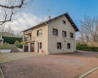 Maison 688 000 € - 194 m²