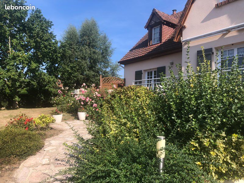 Maison 6 pièces 105 m² · à Saint-Aubin-le-Cauf · 105 m² · 279 000 €