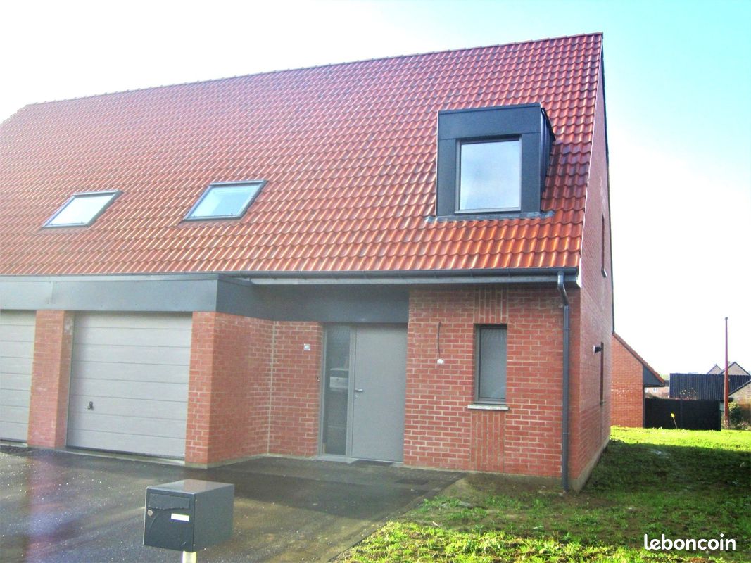 Maison 5 pièces 103 m² · à Bailleul · 103 m² · 1 070 €/mois