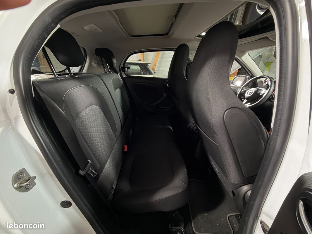 SMART FORFOUR EQ 82 ch Prime (image 17)
