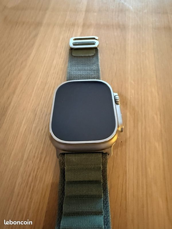Apple Watch Ultra Titane 49mm boucle alpine vert foncé (image 3)