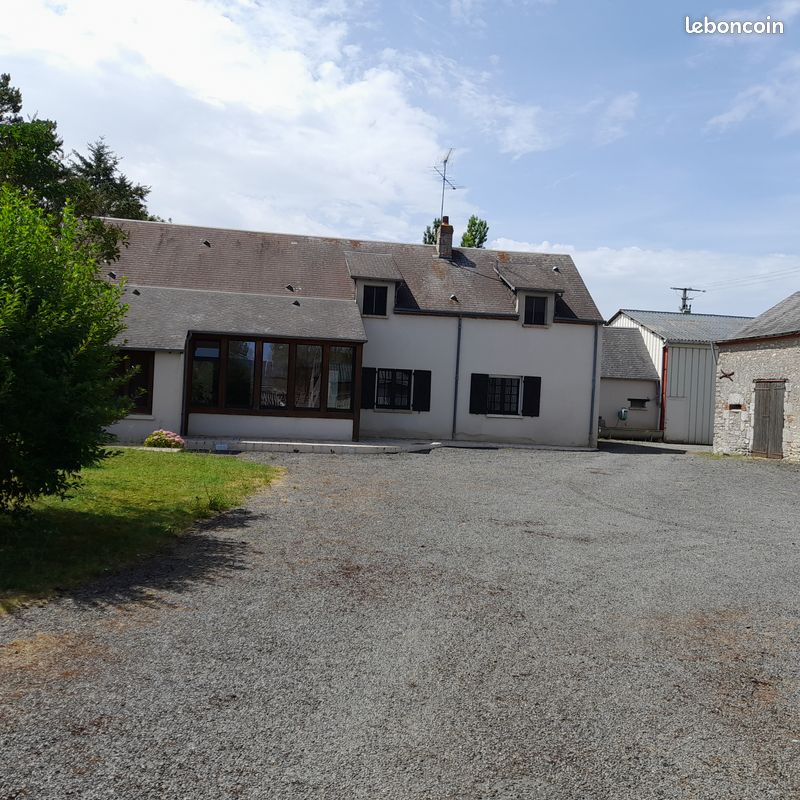 Maison 10 pièces 290 m² · à Terminiers · 290 m² · 349 000 €