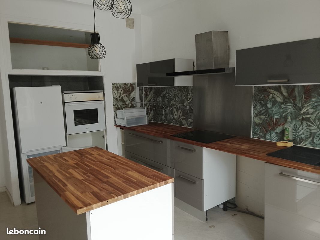 Appartement 6 pièces 112 m² · à Perpignan · 112 m² · 126 000 €