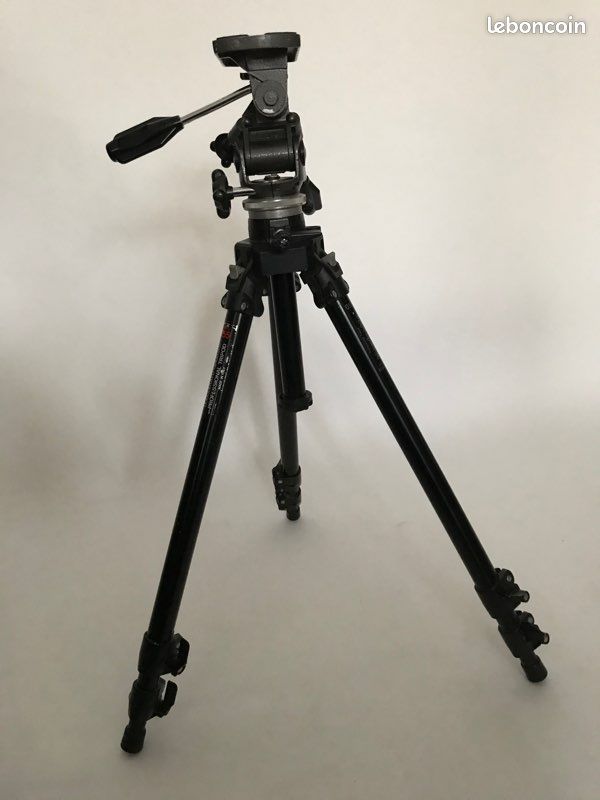 Trépied Manfrotto 055B avec rotule Gitzo R.3+ (image 3)