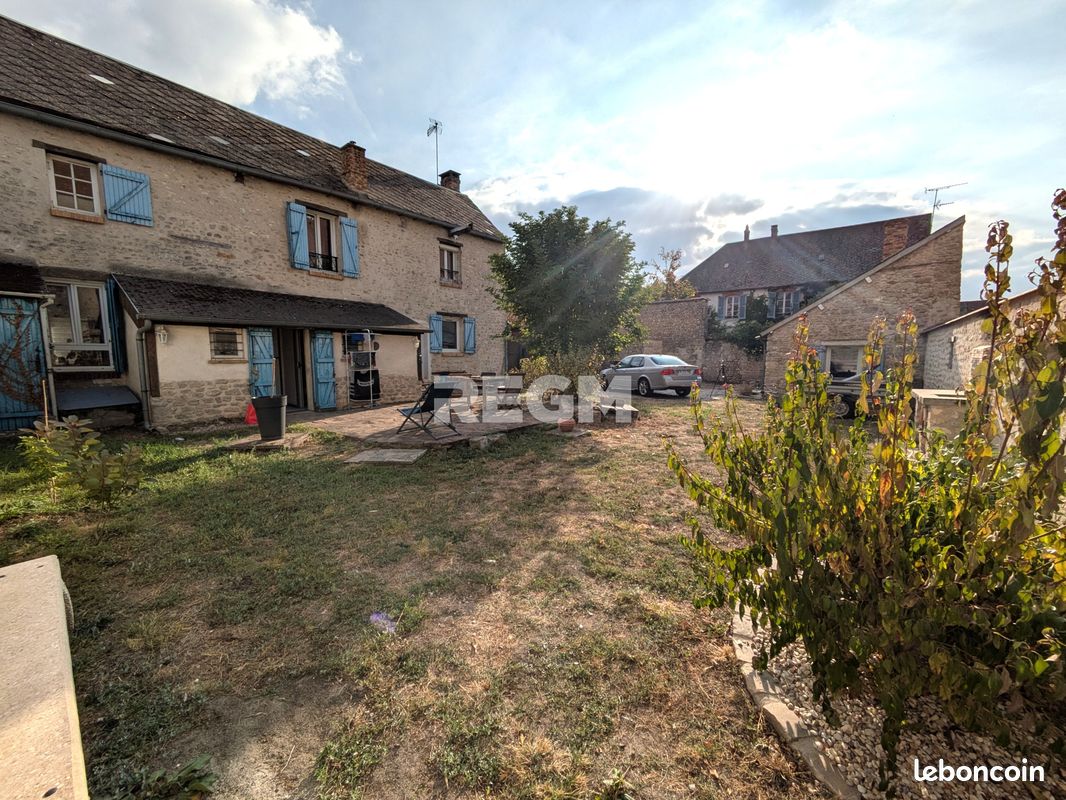 Maison 5 pièces 110 m² · à Monnerville · 110 m² · 223 000 €