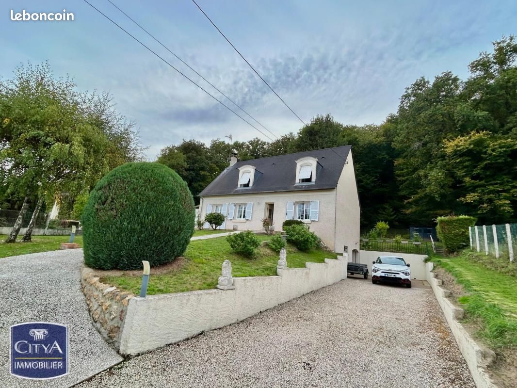 Maison 6 pièces 130 m² · à Reugny · 130 m² · 330 000 €