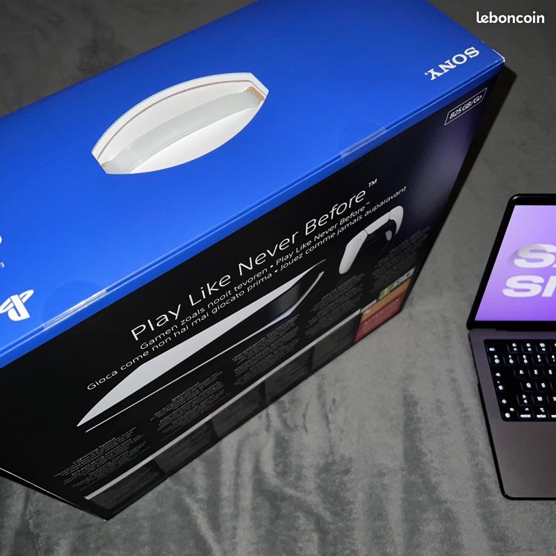 PS5 Digital neuve et scellée 1/2 ✅ (image 2)