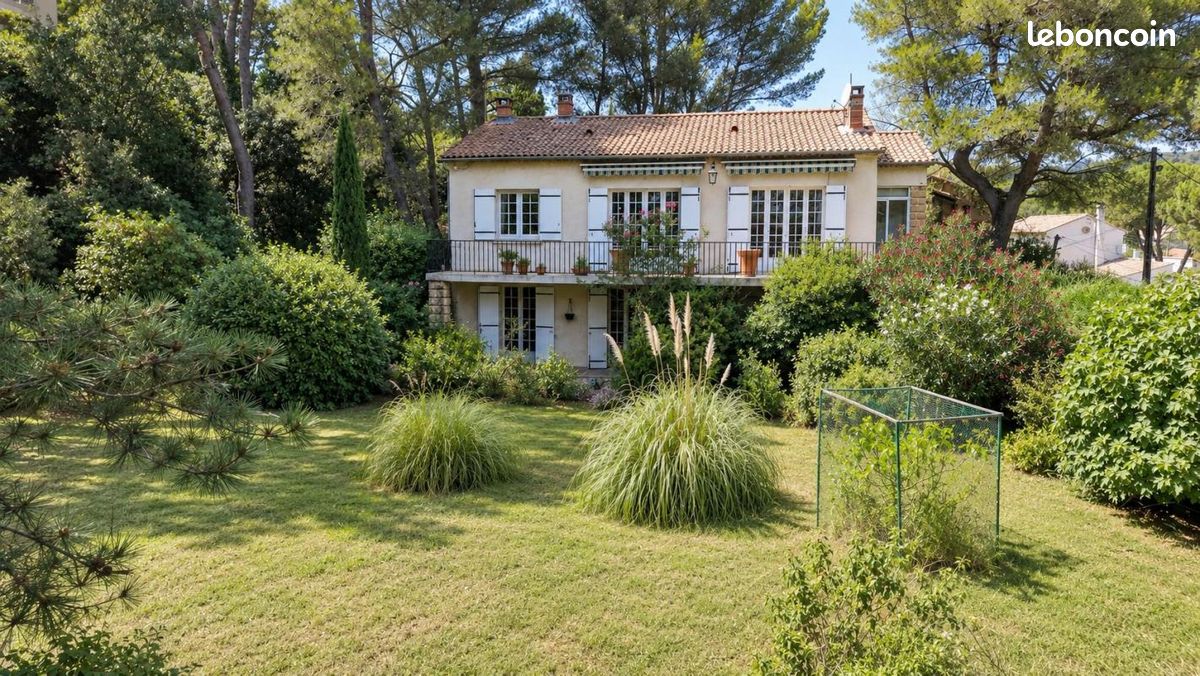Maison 6 pièces 168 m² · à Villeneuve-lès-Avignon · 168 m² · 540 000 €