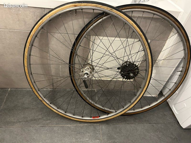 Roues Vélo Route Vintage Mavic Helium - 700 Tubulaire - New Old Stock