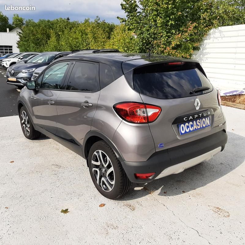 Renault Captur DCI 90CH INTENS EDC (image 9)