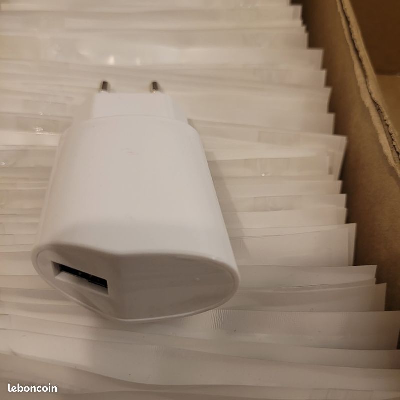 Lot 80 Adaptateurs iPhone Lightning Jack MFi + 9 Chargeurs USB Neufs (image 6)