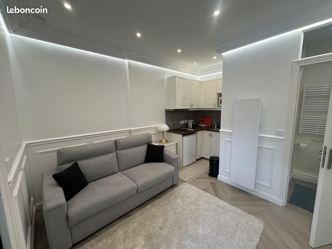 Appartement 1 pièce 16 m² · à Paris · 16 m² · 860 €/mois