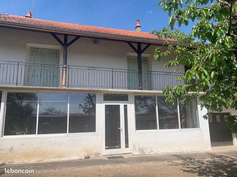 Maison 6 pièces 166 m² · à Germigny-sur-Loire · 166 m² · 115 000 €