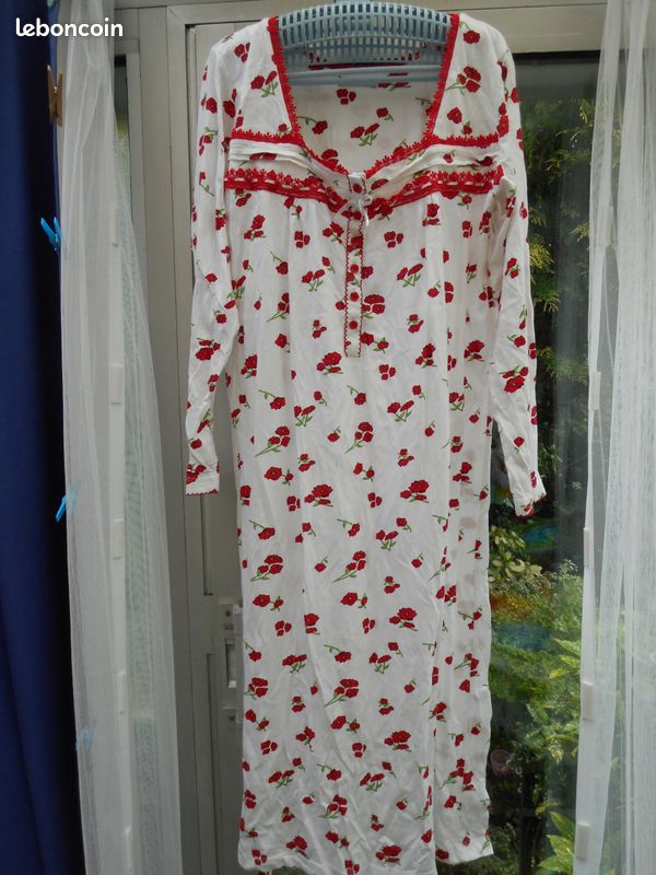 Chemise de nuit coquelicots (image 1)