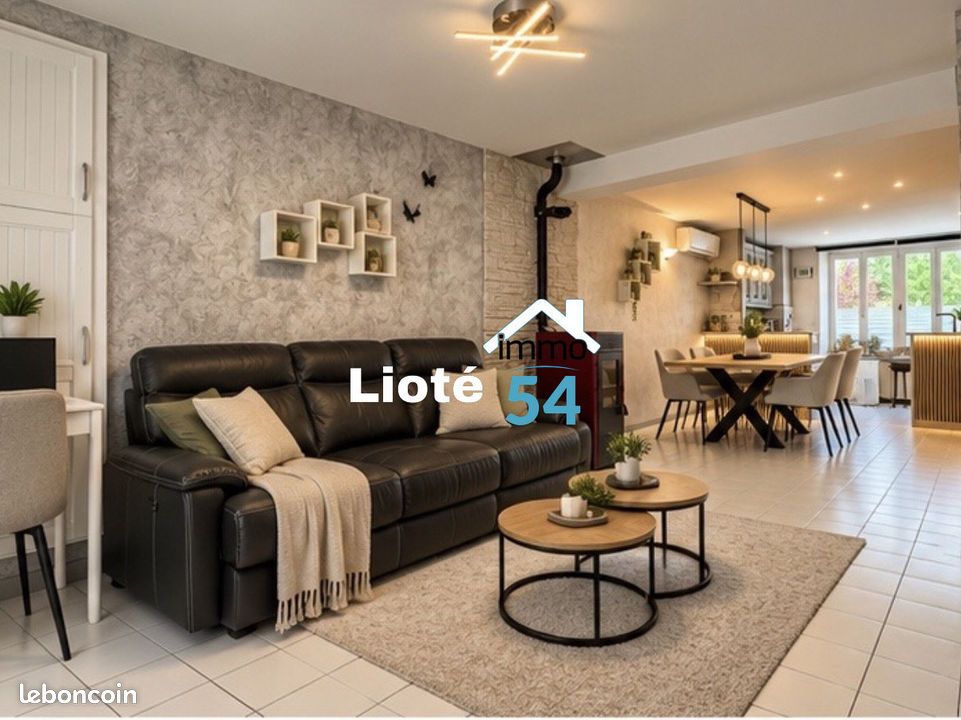Maison 7 pièces 151 m² · à Mangonville · 151 m² · 175 000 €