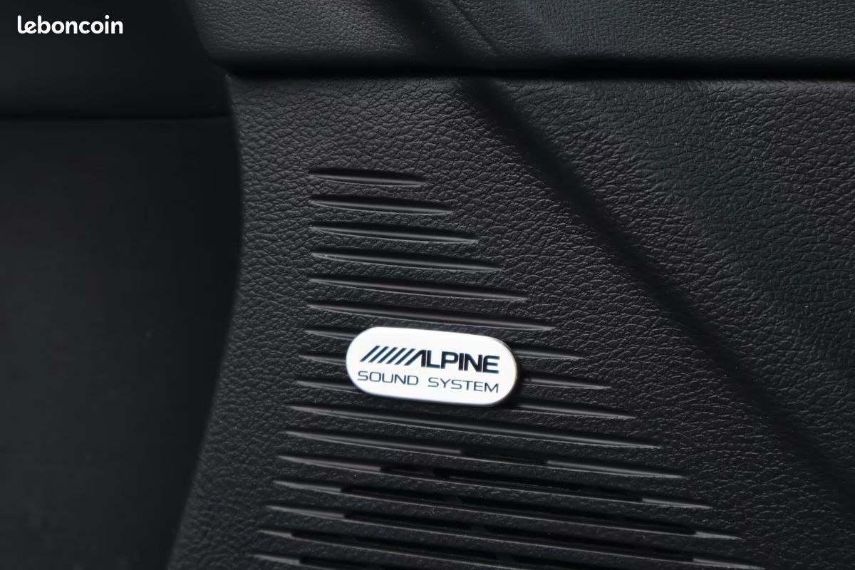 Dodge CHALLENGER R/T Widebody 5.7 HEMI V8 373 ch BVA8 – Alpine – CarPlay – Widebody (image 11)