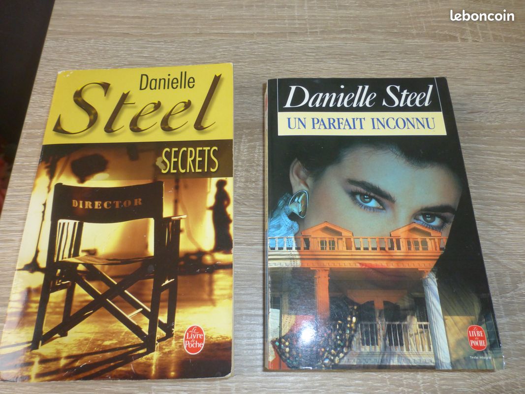 2 Livres Poche Danielle STEEL – BON ETAT (image 1)