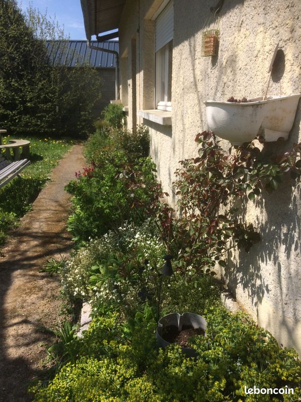 Maisonnette meublée "SAM'SUFFIT" , séjours professionnels, stages bien être.. (image 1)
