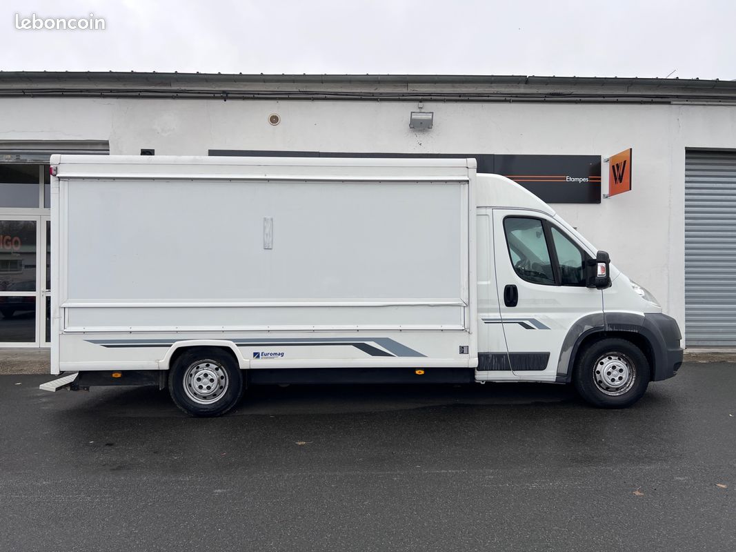 CITROEN JUMPER FOOD TRUCK 2.2 HDI 130CH L2H2 CONFORT / EX BOUCHERIE / 4 FRIGO / PRÊT À L'EMPLOi (image 28)