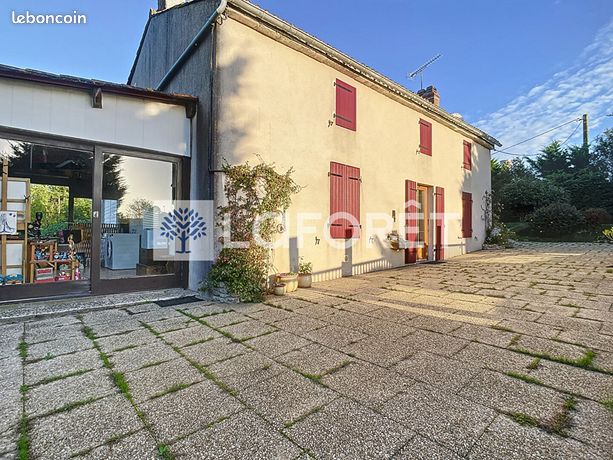 https://img.leboncoin.fr/api/v1/lbcpb1/images/3d/63/84/3d63848462c93a5fca3402633e5f9d1992ac45a6.jpg?rule=ad-image