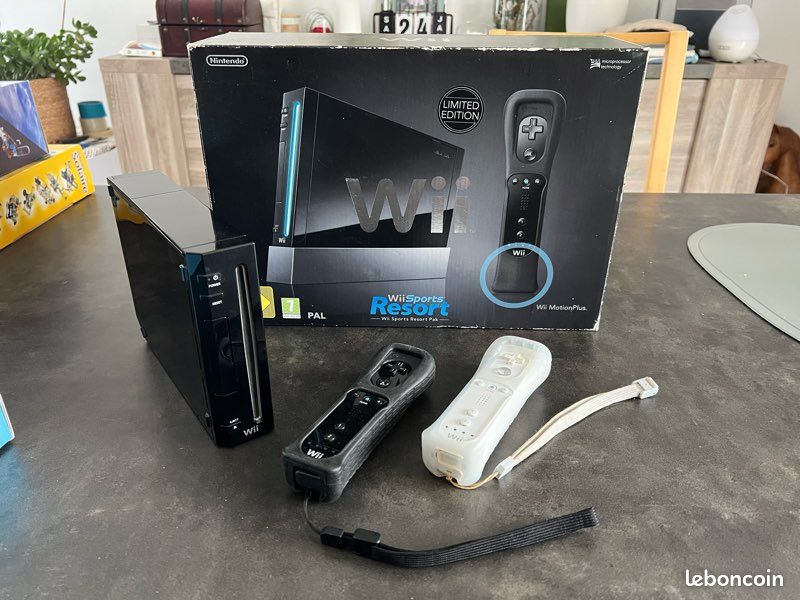 Nintendo Wii Black Edition (image 1)
