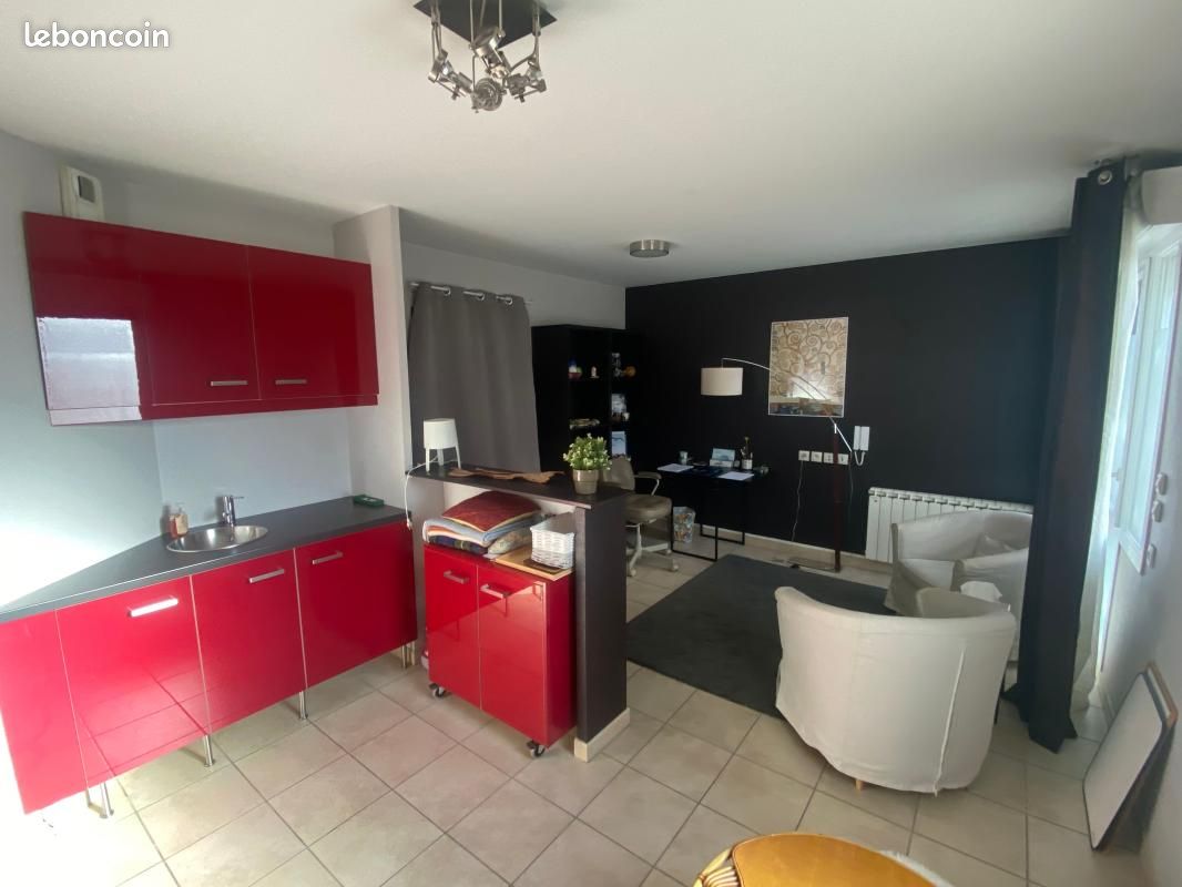 Appartement 2 pièces 44 m² · à Tassin-la-Demi-Lune · 44 m² · 195 000 €