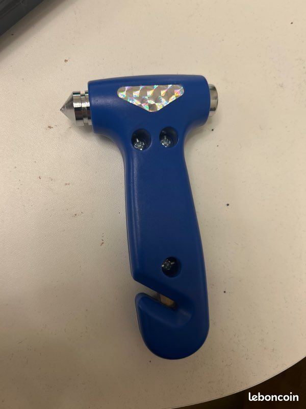 Marteau De Sécurité Voiture 2-en-1 – Brise-Vitre & Coupe-Ceinture D’Urgence, Alliage Robuste Argent