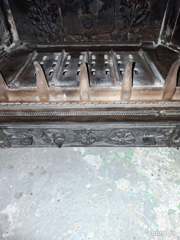 Vend insert grille décorative matériaux fonte très bon état (image 6)