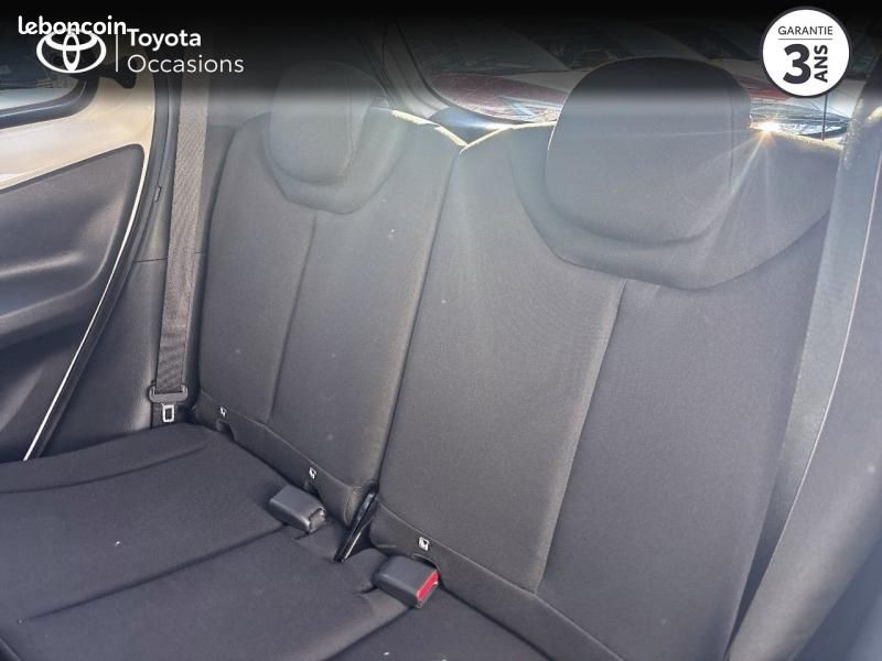 Toyota Aygo X 1.0 VVT-i 72ch Active Business MY23 (image 12)