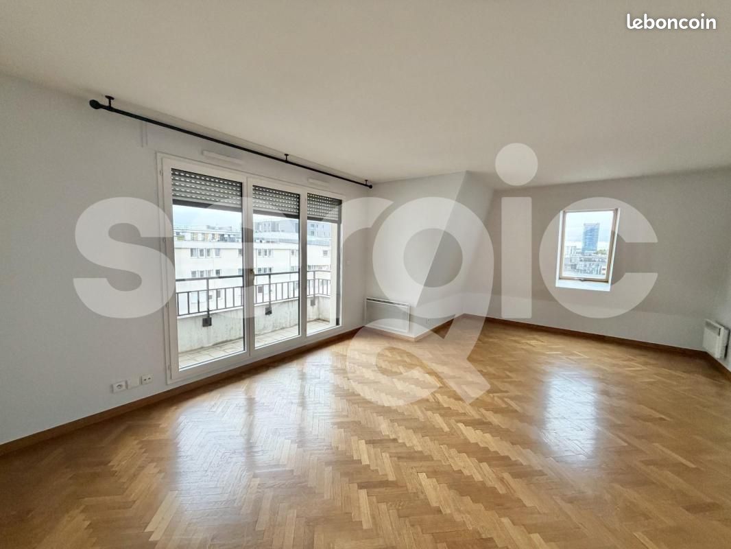 Appartement 3 pièces 78 m² · à Issy-les-Moulineaux · 78 m² · 2 056 €/mois
