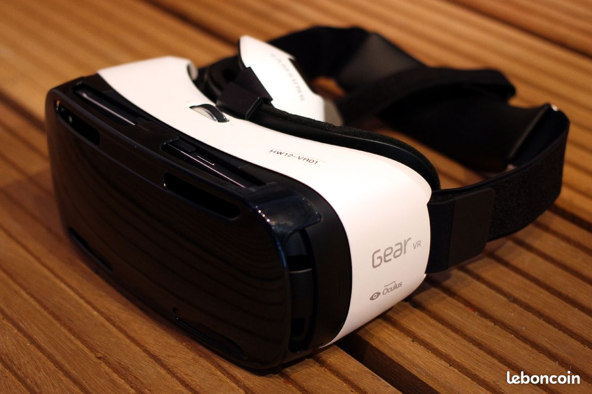 Casque Samsung Gear VR (image 2)