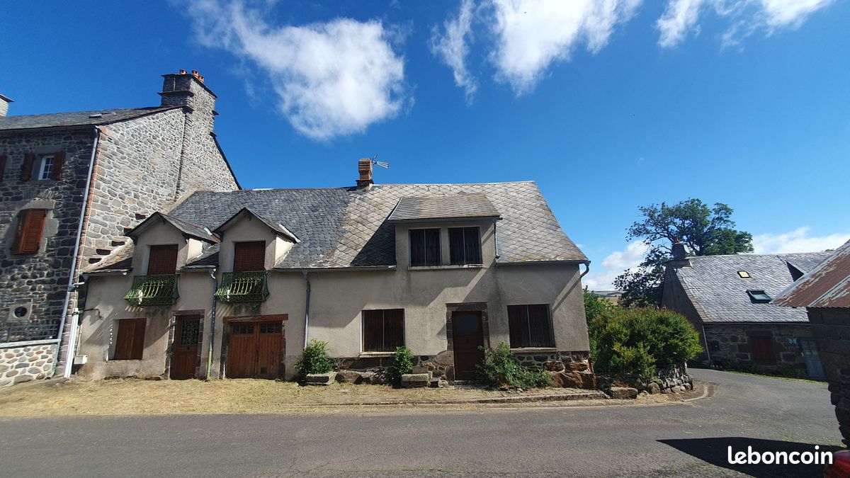 Maison 6 pièces 100 m² · à Vernols · 100 m² · 70 000 €
