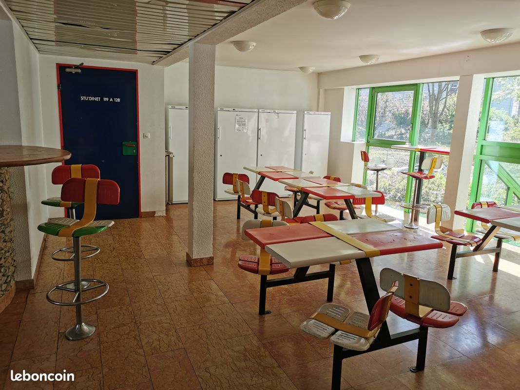 Appartement 1 pièce 9 m² · à Rennes · 9,1 m² · 390 €
