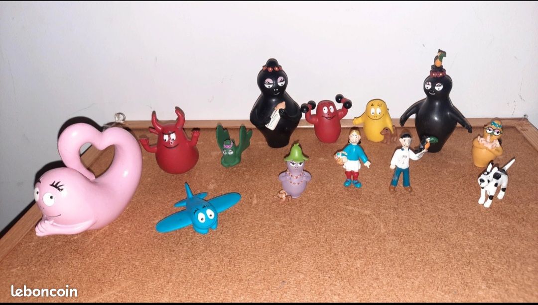 Univers miniature Barbapapa Pièce jaune Barbamaison Barbabelle Modèle aléatoire