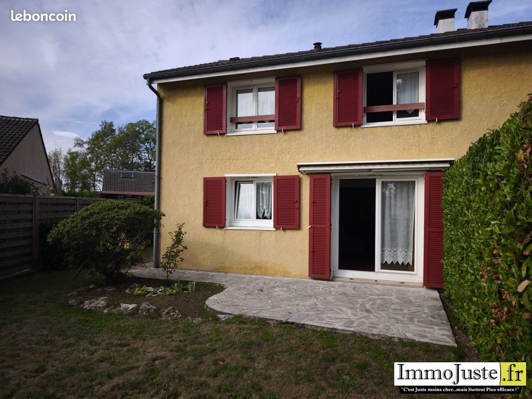 Maison 4 pièces 98 m² · à Les Essarts-le-Roi · 98 m² · 370 000 €