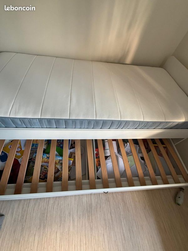 Lit gigogne IKEA SLÄKT 90x200 (avec rangements) + Matelas VESTERÖY (image 2)