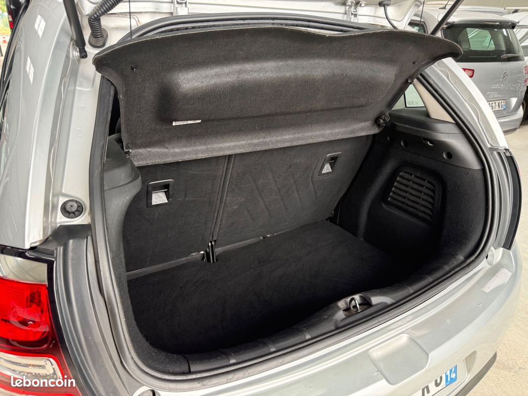 Citroën C3 1.4hdi 70 2eme main véhicule propre full options (image 10)